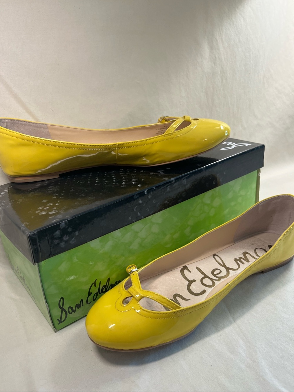 Sam Edelman :: Yellow Ballet Flats - Picture 2 of 8